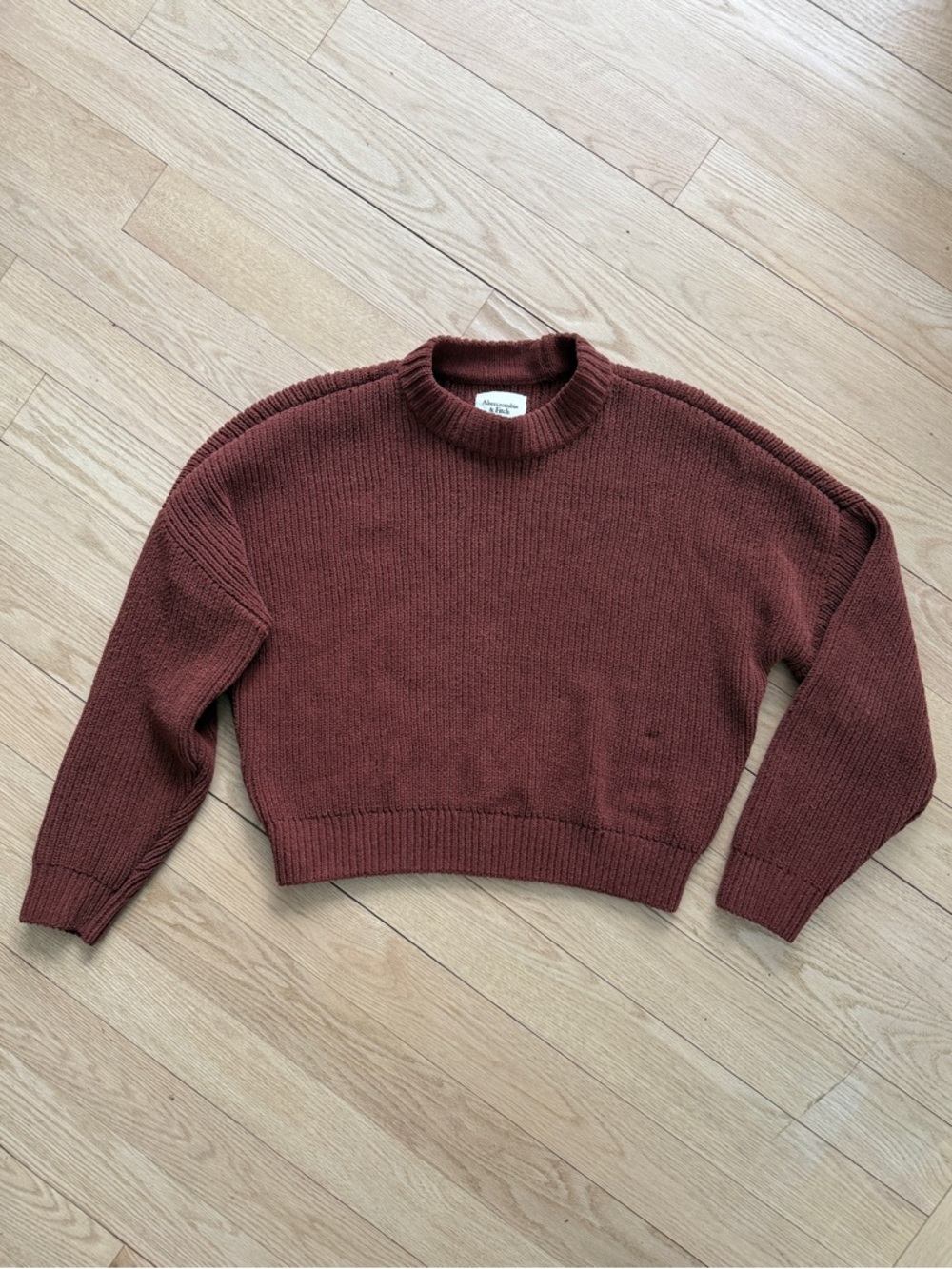 Abercrombie & Fitch Women's Knit Sweater in Rust Small